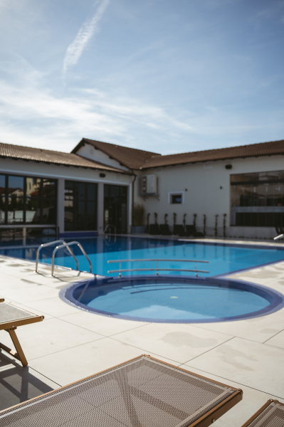 Piscina hotel allegria