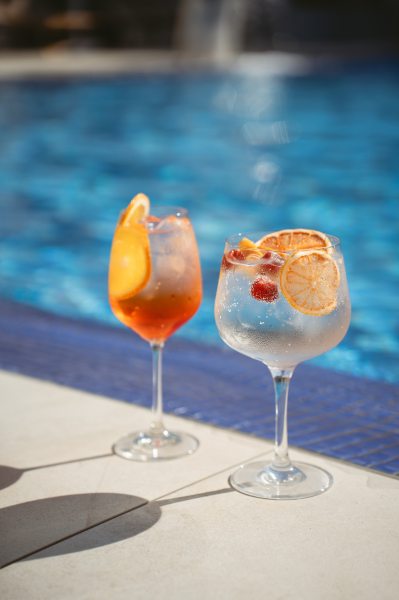 Piscina hotel allegria