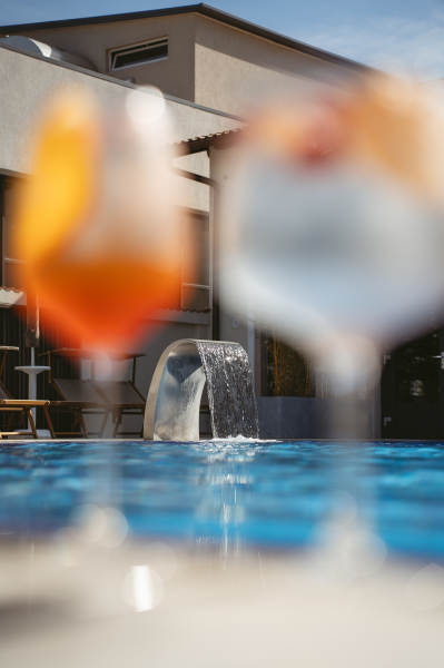 Piscina hotel allegria
